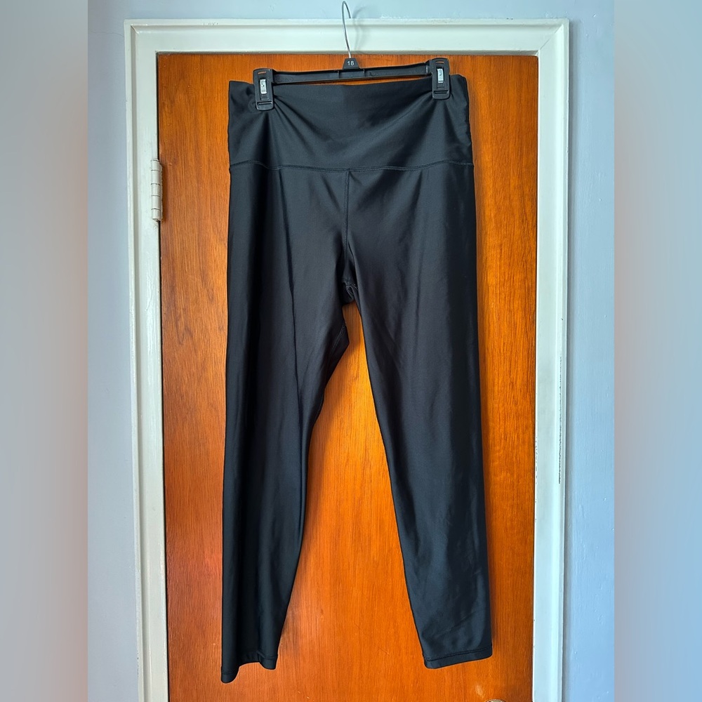 Offline by Aerie Black Leggings